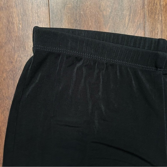 Chico’s Travelers Black Wide-Leg Pants Bundle Set of Two, Size 1 & 2 (8 & 12) - Picture 7 of 10